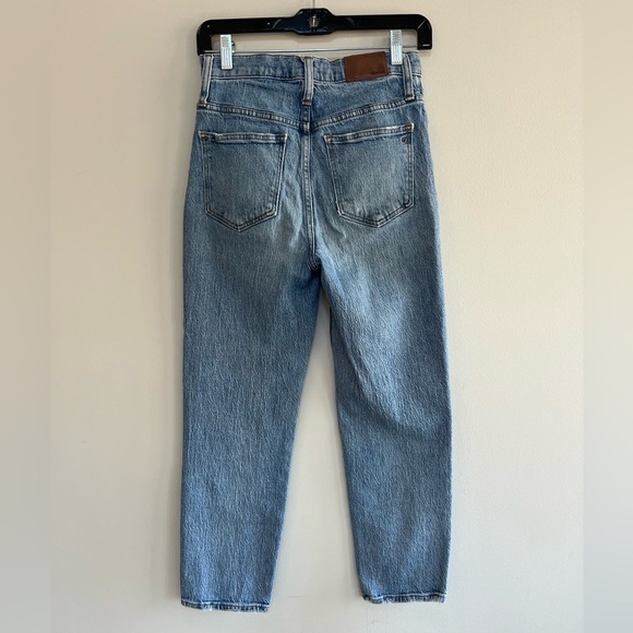 Madewell Classic Straight Leg Cropped Jean, Peralta Light Blue Wash, 24 - Picture 3 of 13